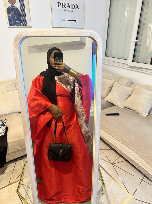 ROBE CATHY – Élégance et Intemporalité